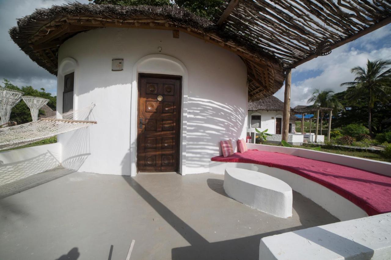 Antonio Beach Tree House Hotel & Spa Uroa Exteriér fotografie