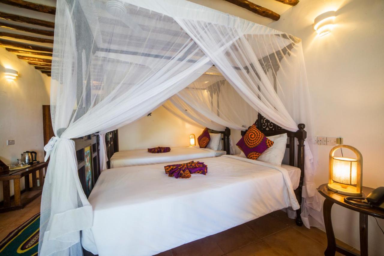 Antonio Beach Tree House Hotel & Spa Uroa Exteriér fotografie