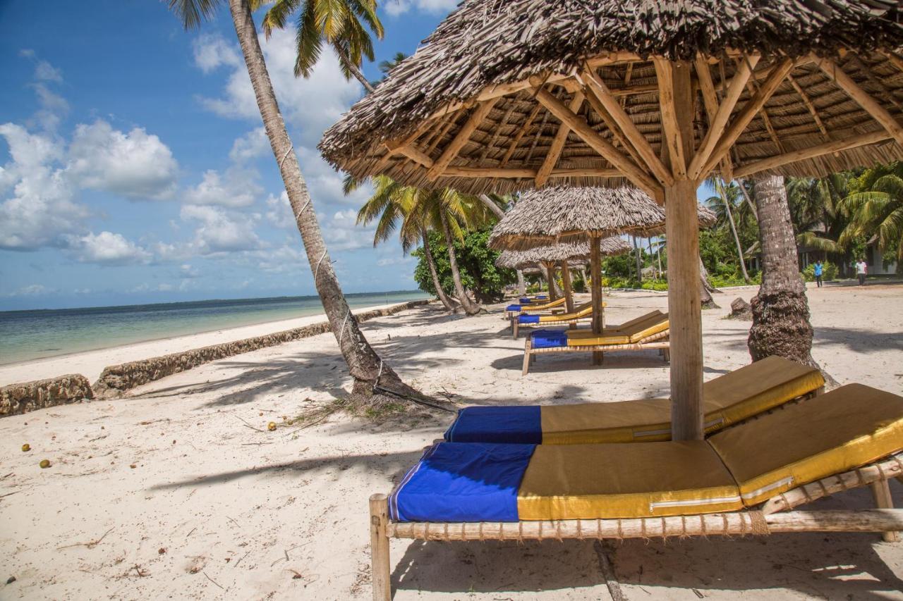 Antonio Beach Tree House Hotel & Spa Uroa Exteriér fotografie