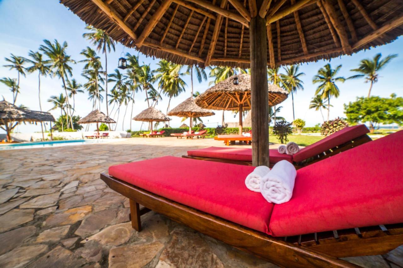 Antonio Beach Tree House Hotel & Spa Uroa Exteriér fotografie