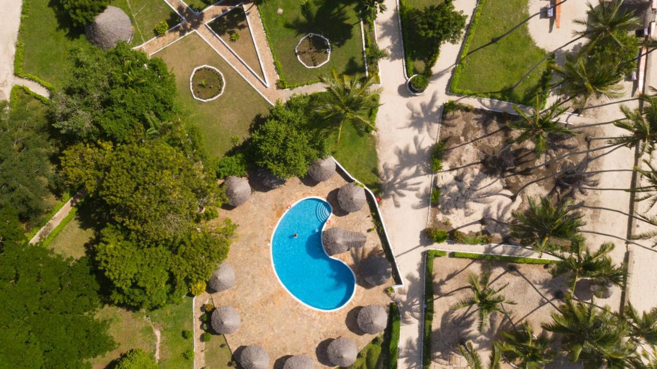 Antonio Beach Tree House Hotel & Spa Uroa Exteriér fotografie